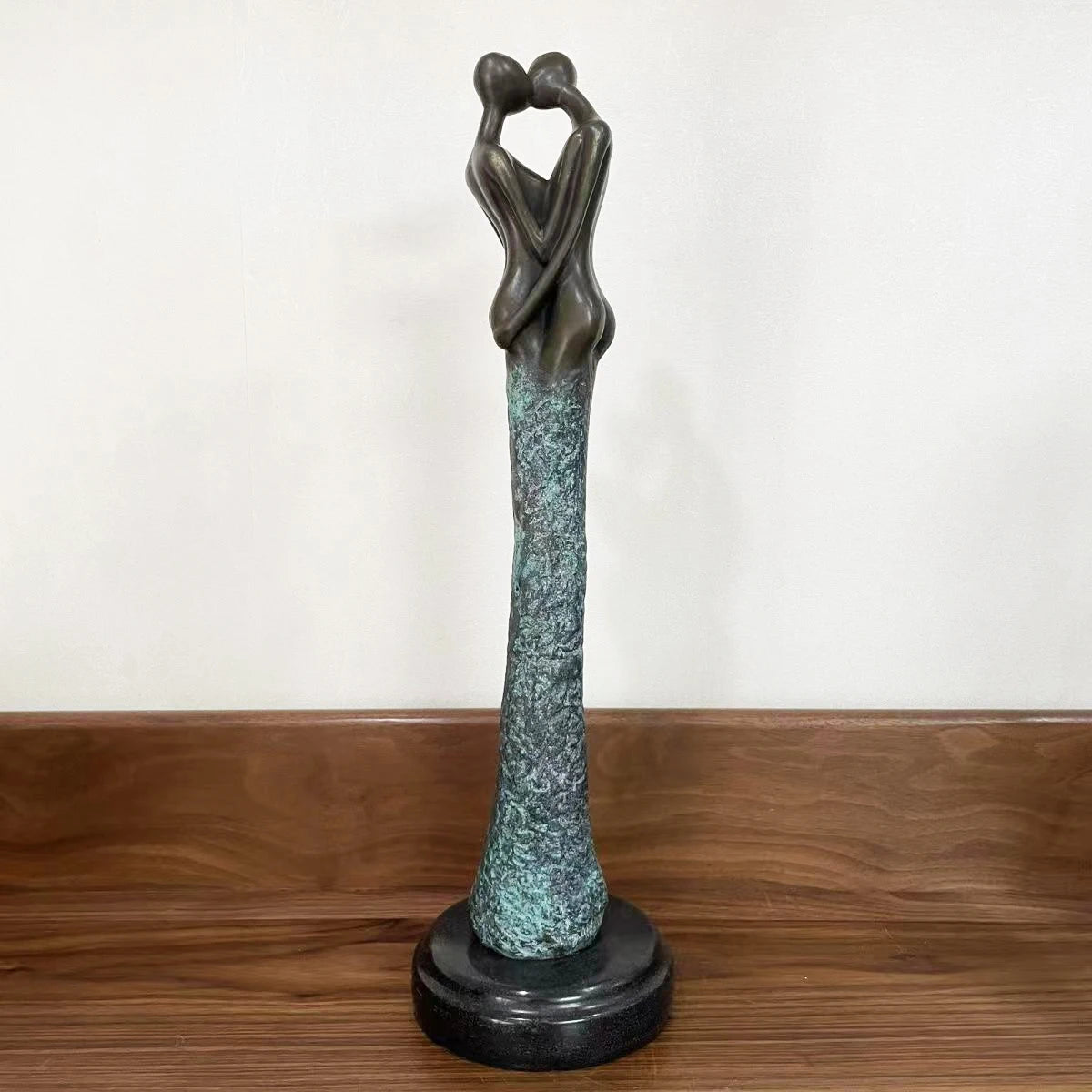 ATLIE Bronze Romantic Couple Kiss Statue Modern Sculpture