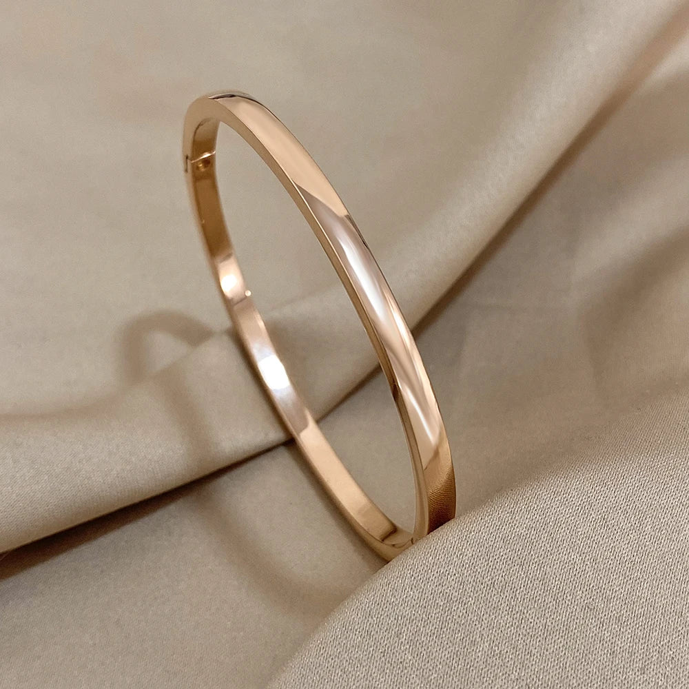 Women's Fashion Gold Plated Stainless Steel Smooth Bangle Bracelet