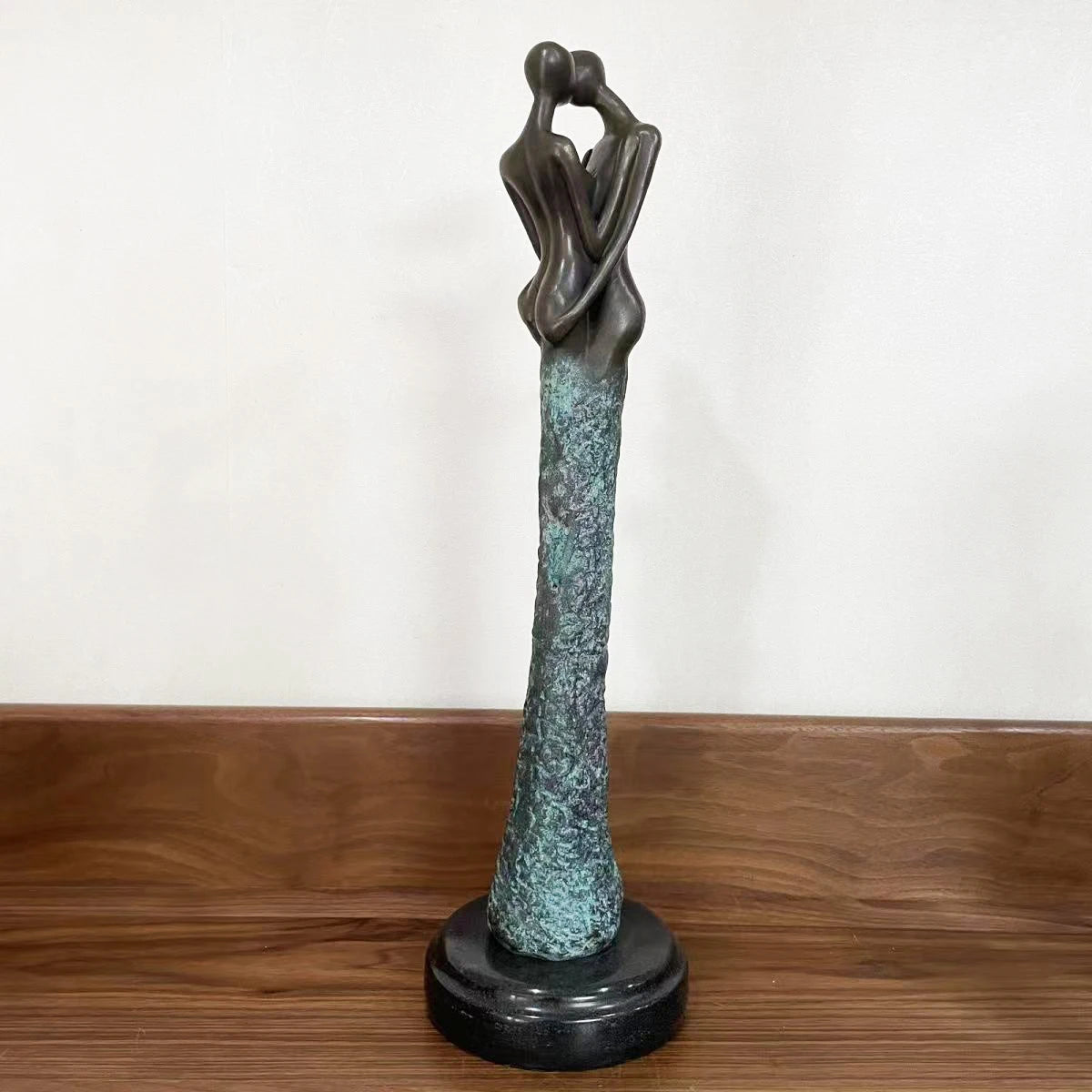 ATLIE Bronze Romantic Couple Kiss Statue Modern Sculpture