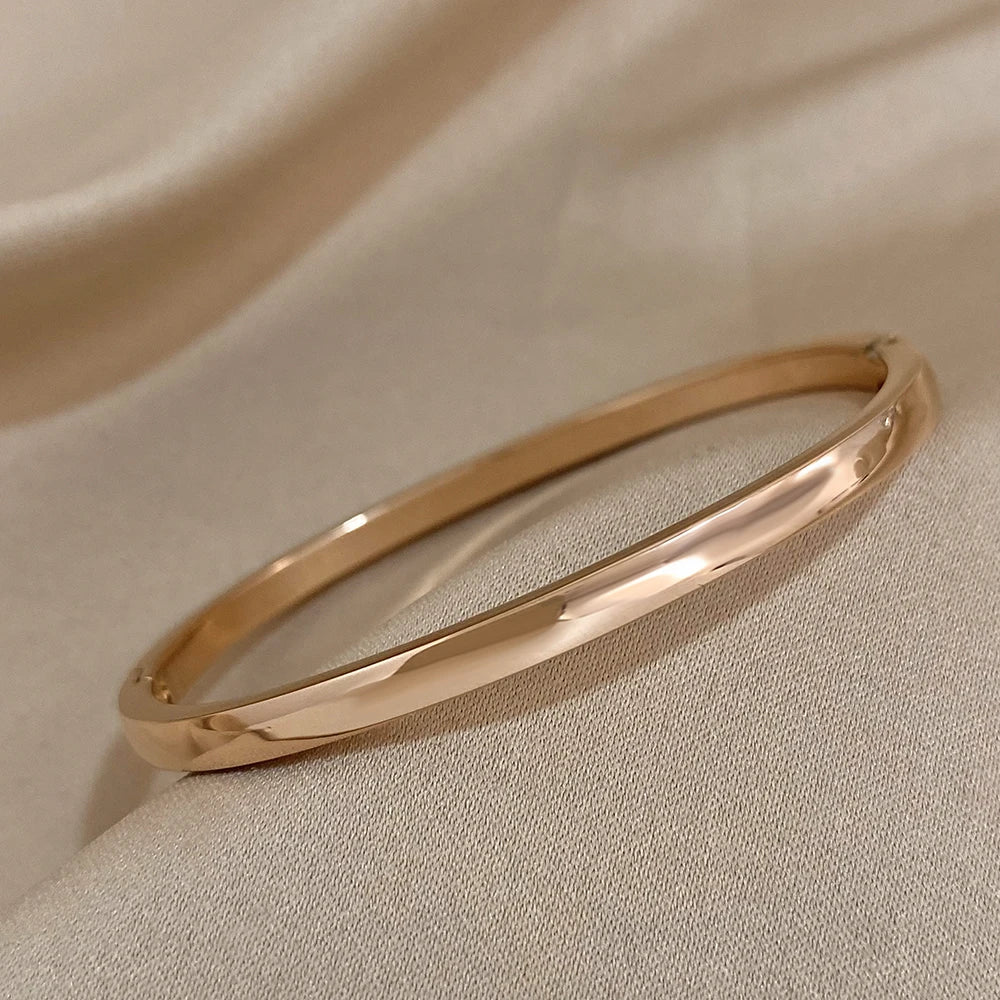 Women's Fashion Gold Plated Stainless Steel Smooth Bangle Bracelet