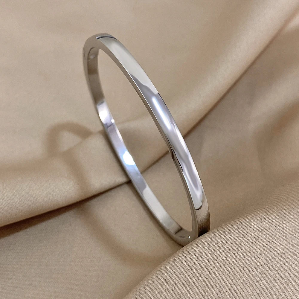 Women's Fashion Gold Plated Stainless Steel Smooth Bangle Bracelet
